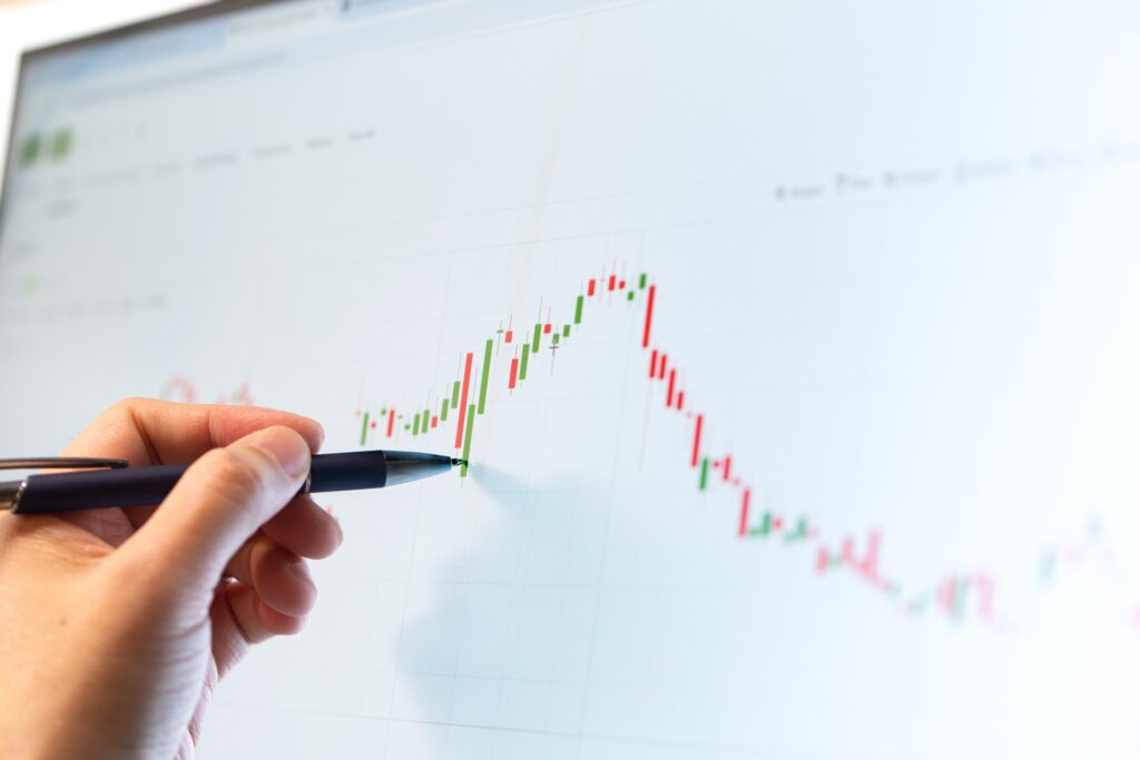 Stock market graph analysis